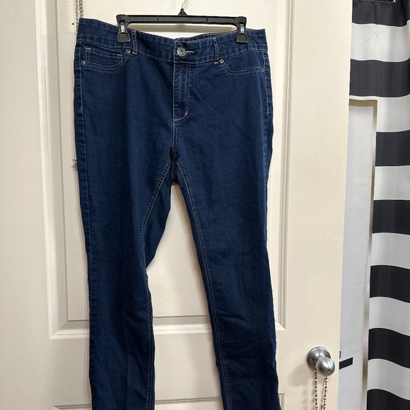 Maurice’s Denim Pants - Picture 1 of 5